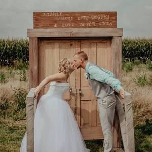 Meet your Posher, Chasity